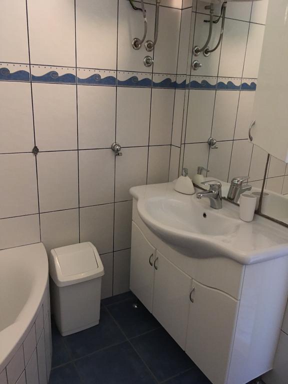 Guesthouse Cipre 룸바르다 외부 사진
